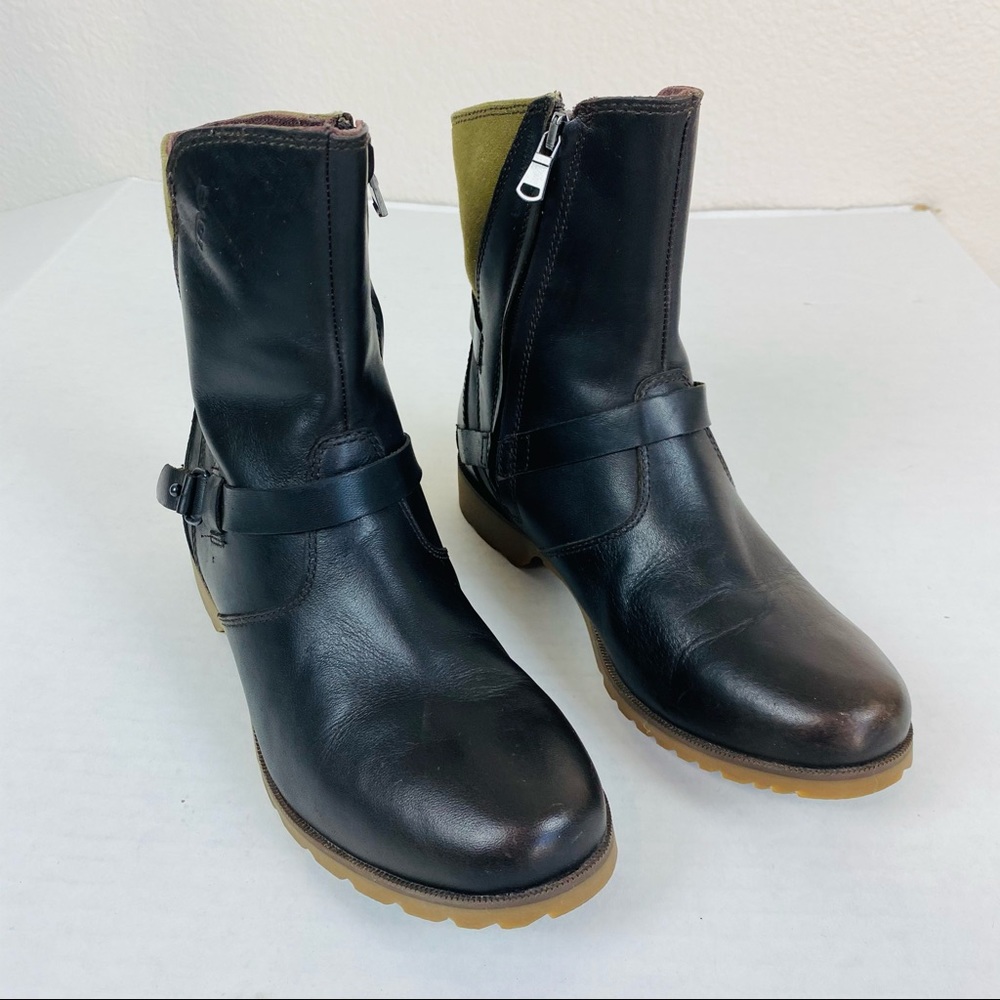 Teva Black and Tan Ankle Boots - Picture 3 of 11
